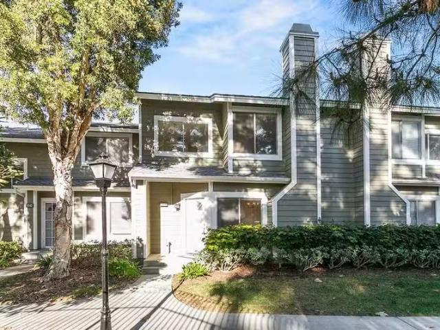 Condo for rent in Irvine, California