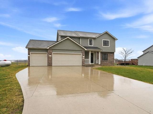House for sale in Churubusco, Indiana