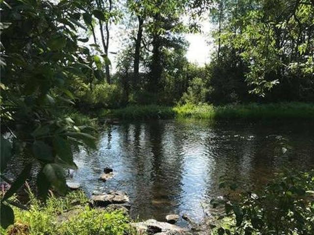 House for sale in Ontario