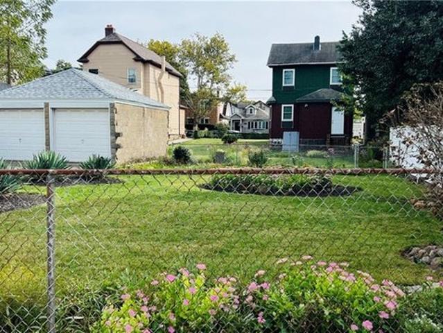 Land for sale in Maspeth, New York