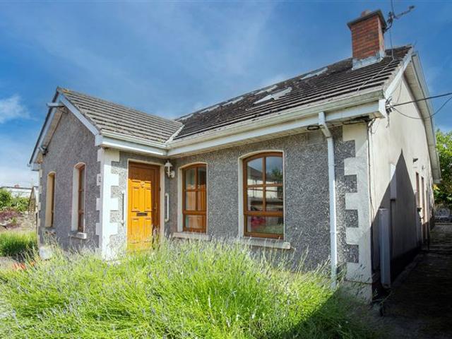 Detached House for sale in Bluebell, North Tipperary