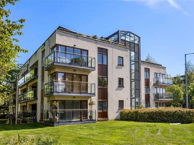 Apartment for sale in Leopardstown, North Tipperary