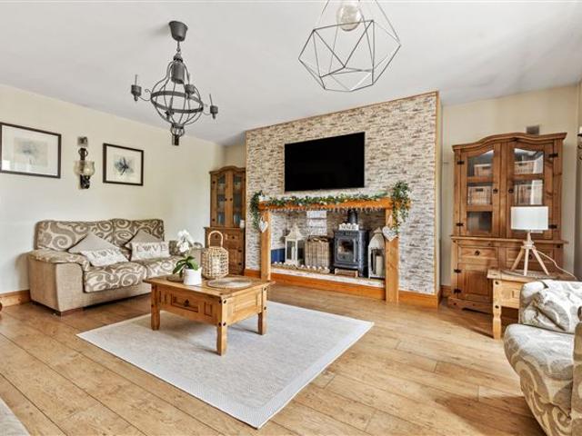 Detached House for sale