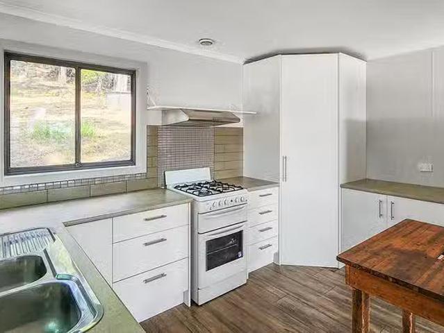 House for rent in Yarra