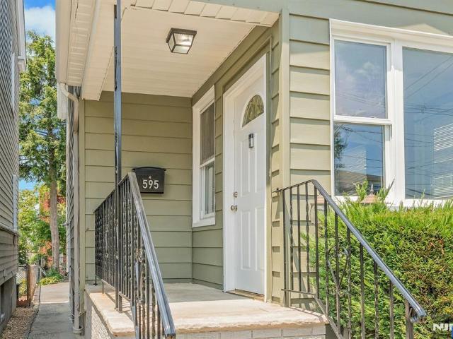 House for sale in Hudson, New Jersey