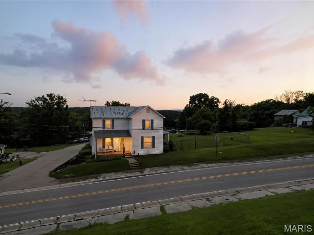 House for sale in Bloomsdale, Missouri