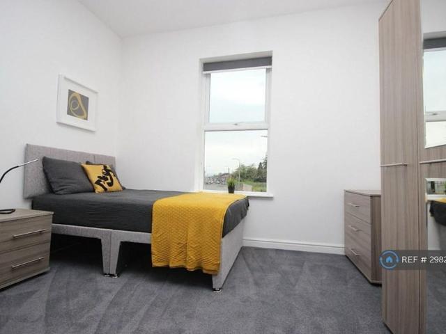 Room for rent in The Haulgh, Bolton