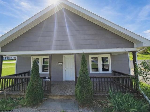 House for sale in Shinnston, West Virginia