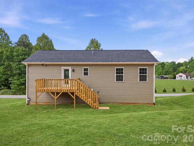 House for sale in Granite Falls, North Carolina