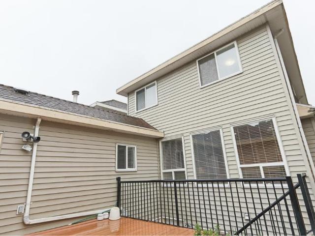 Apartment for rent in Surrey