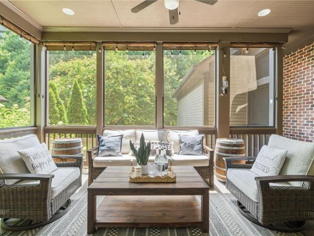 Townhouse for sale in Cumming, Georgia