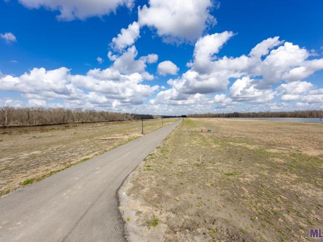 Land for sale in Brusly, Louisiana
