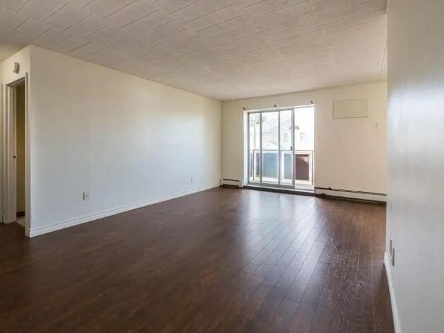 House for rent in Niagara Falls, Golden Horseshoe