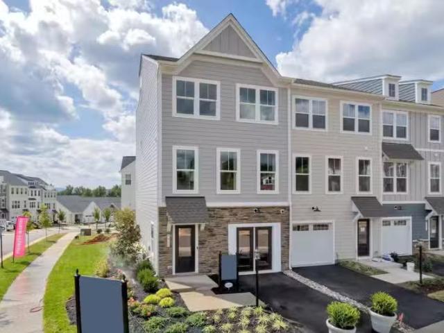 Condo for sale in Waynesboro