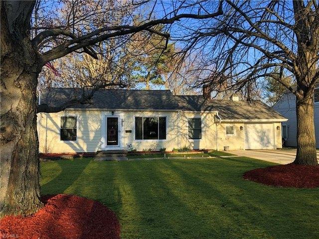 House for sale in North Olmsted, Ohio