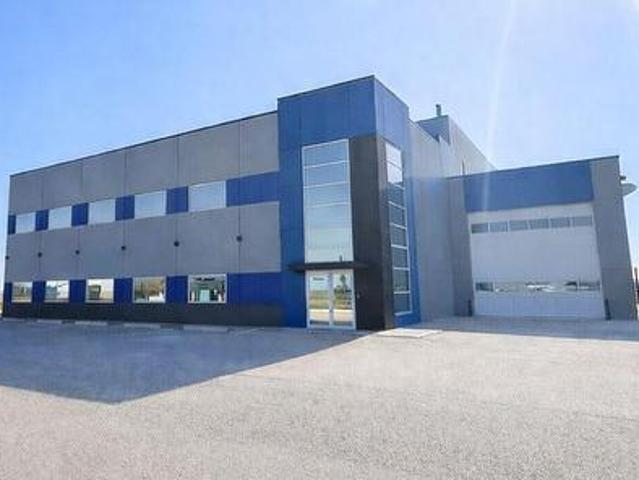 Commercial for sale in Alberta