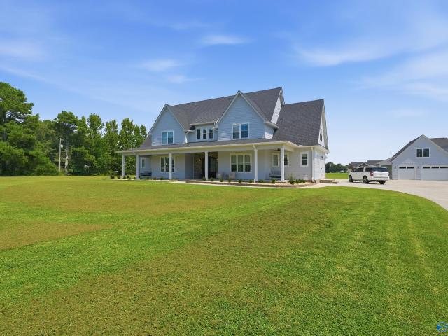 House for sale in New Hope, Alabama