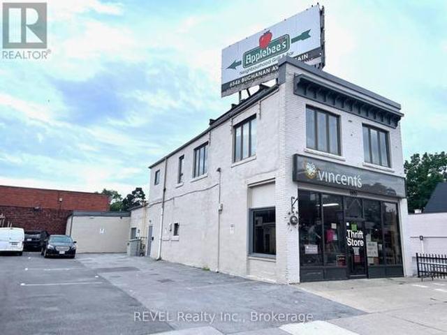Commercial for rent in Niagara, Ontario