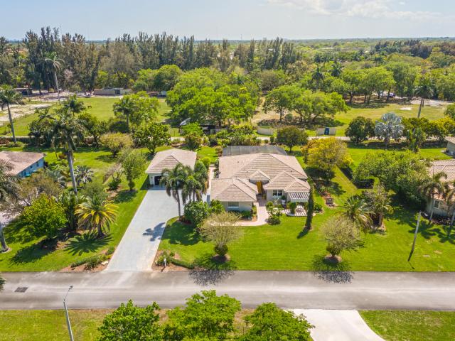 House for sale in Davie, Florida