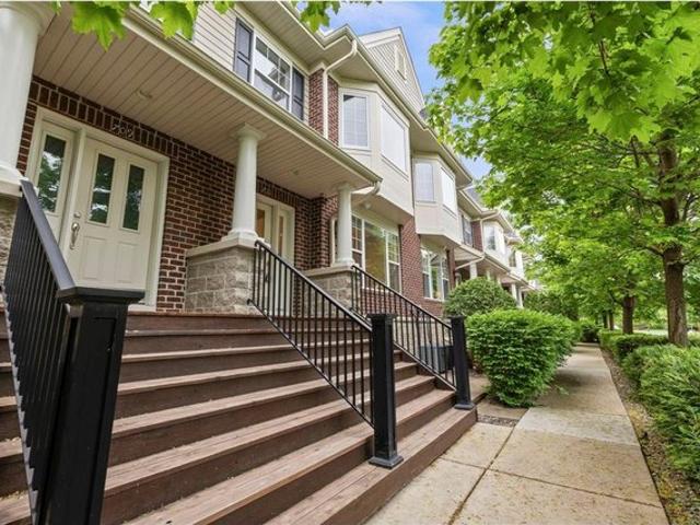 Townhouse for sale in Hennepin, Minnesota