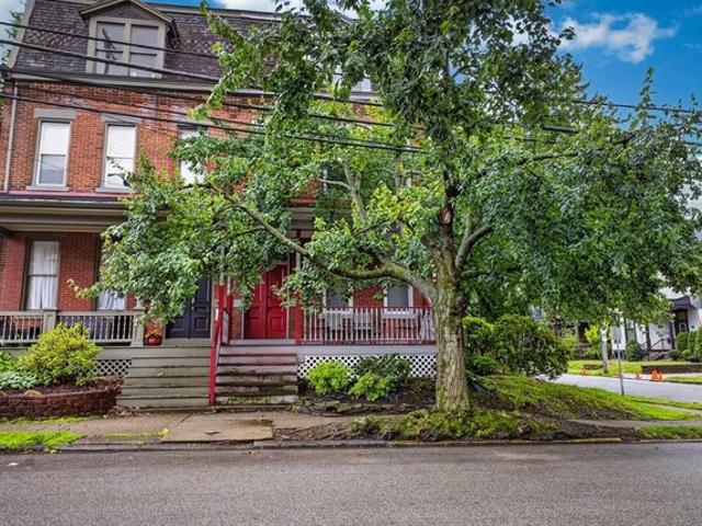 House for sale in Pittsburg, Pennsylvania