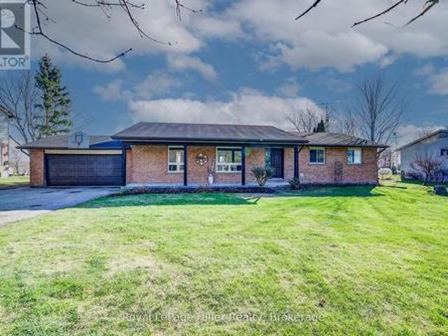 House for sale in Crosshill, Ontario