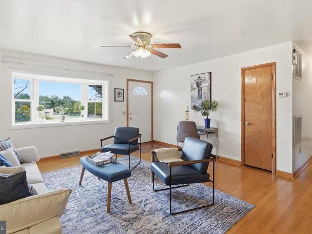 House for sale in Waterlick, Strasburg