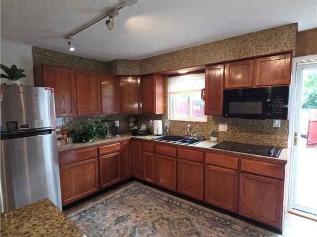 Townhouse for sale in Brook Park, Ohio