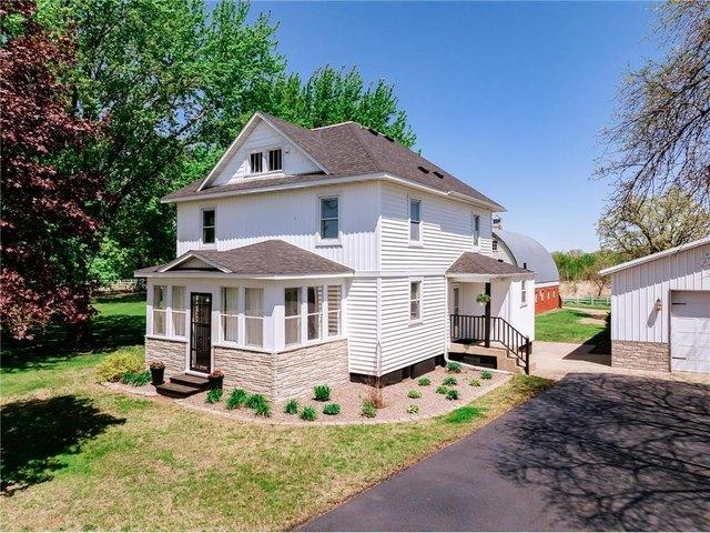 House for sale in Saint Augusta, Minnesota