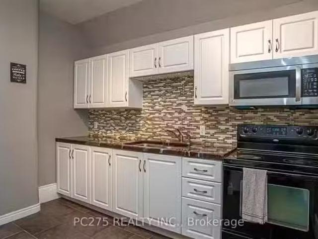 Condo for rent in London