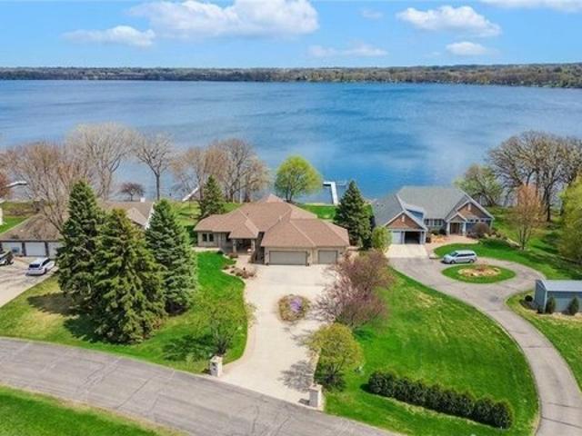 House for sale in Willmar, Minnesota