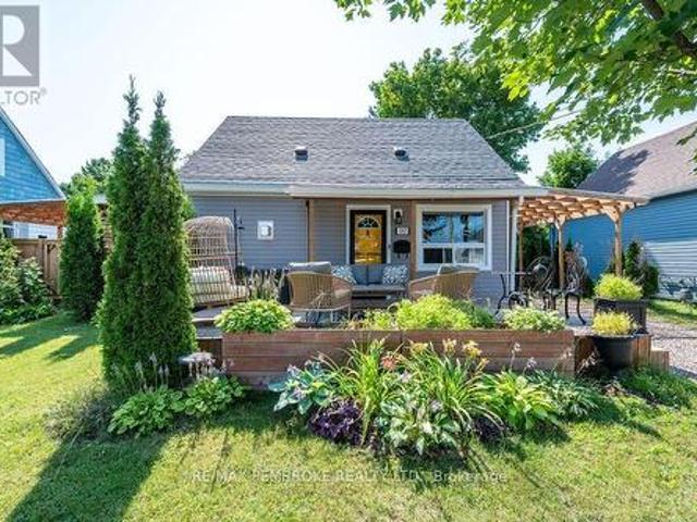 House for sale in Pembroke, Ontario
