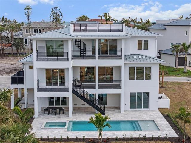 House for sale in Longboat Key, Florida