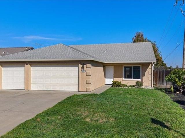 House for sale in Oakdale, California