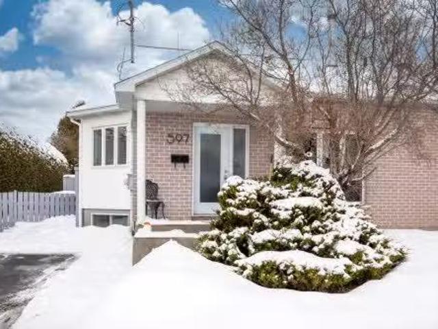 House for sale in Saint-jean-sur-richelieu, Quebec