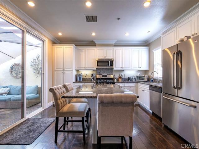 Condo for sale in Anaheim, Orange County