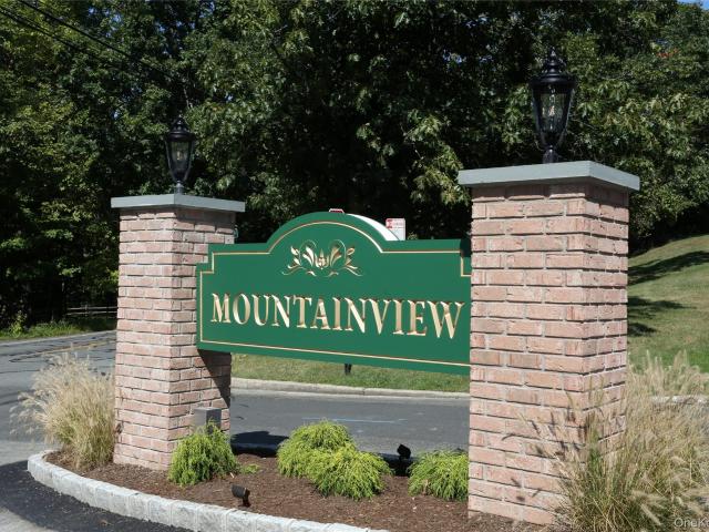 Condo for sale in Rockland, New York