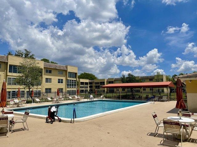Condo for sale in Tamarac, Florida