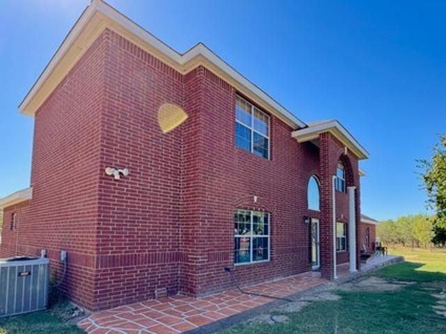House for sale in Von Ormy, Bexar County