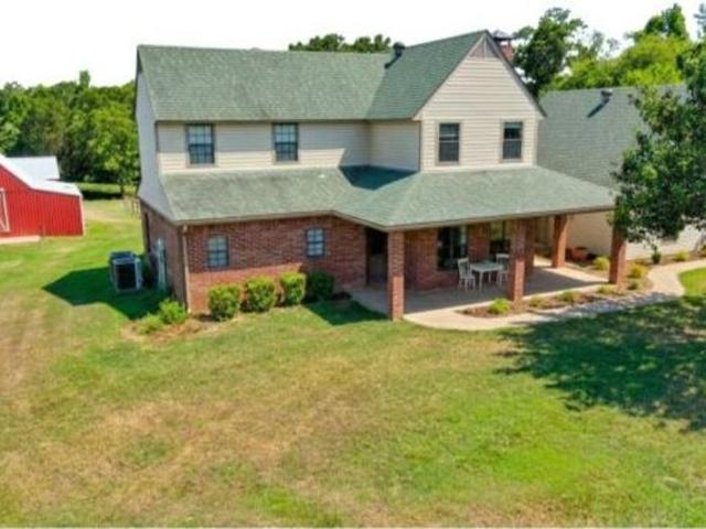 House for sale in Gilchrist, Texas