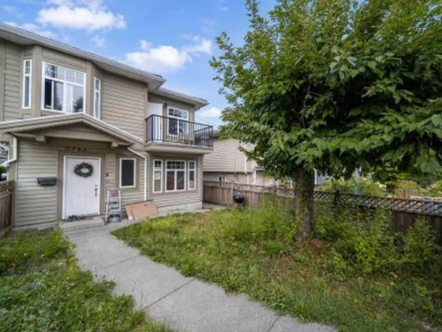 Duplex for sale in Burnaby, Metro Vancouver Regional District