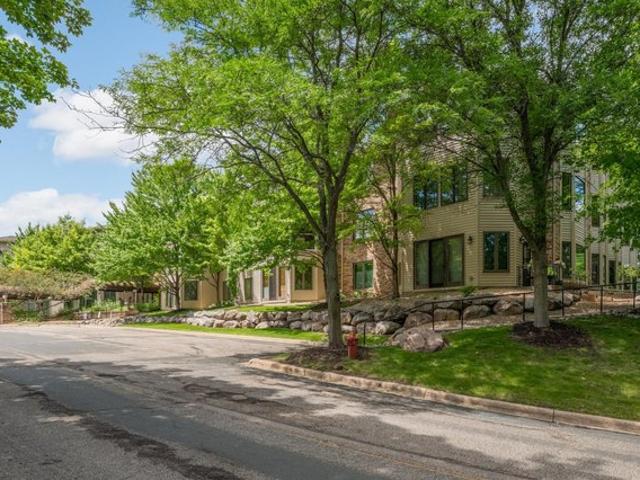 Condo for sale in Hennepin, Minnesota