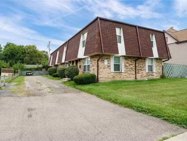 Condo for rent in Fairborn
