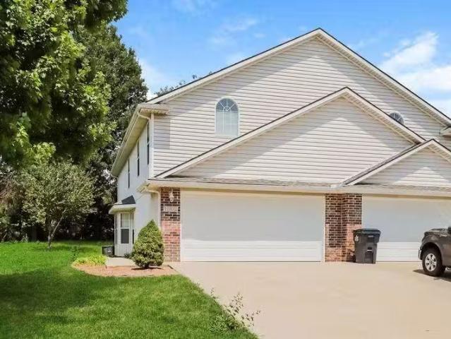 House for rent in Blue Springs