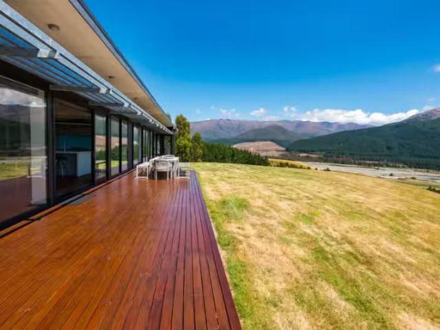 House for sale in Marlborough