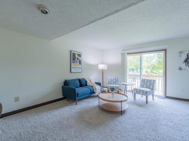 Condo for sale in Sunny Slopes, Bloomington
