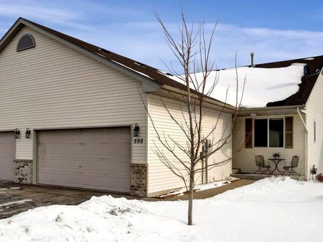 Townhouse for sale in Norwood, Minnesota