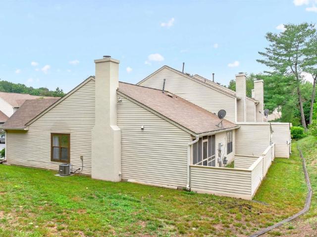 Condo for sale in Virginia