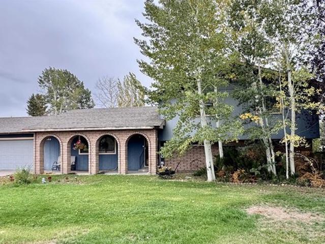 House for sale in Monte Vista, Rio Grande County