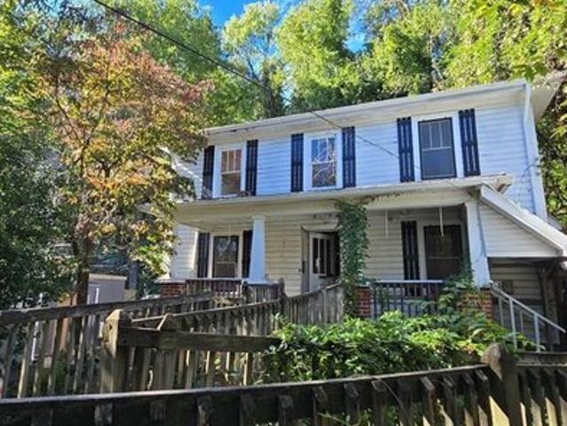House for sale in Virginia